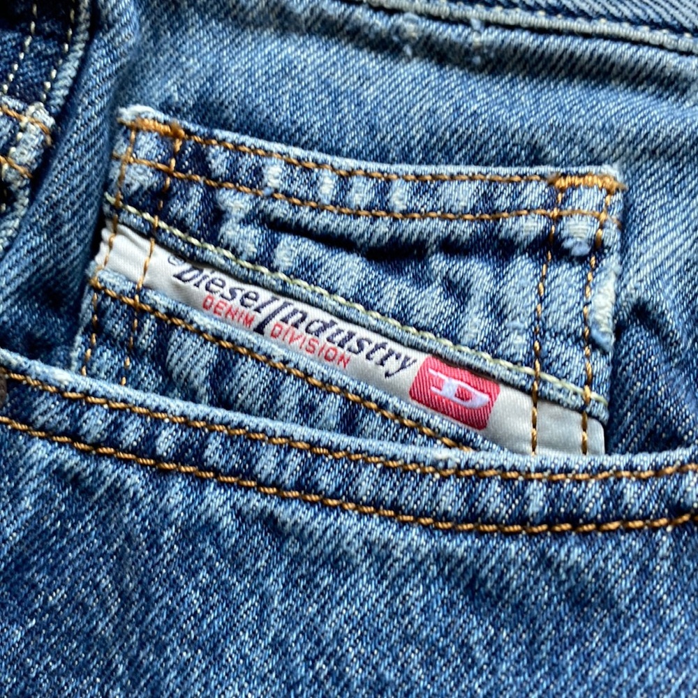 Diesel industry button fly jeans 34 x 32 2020 D Viker